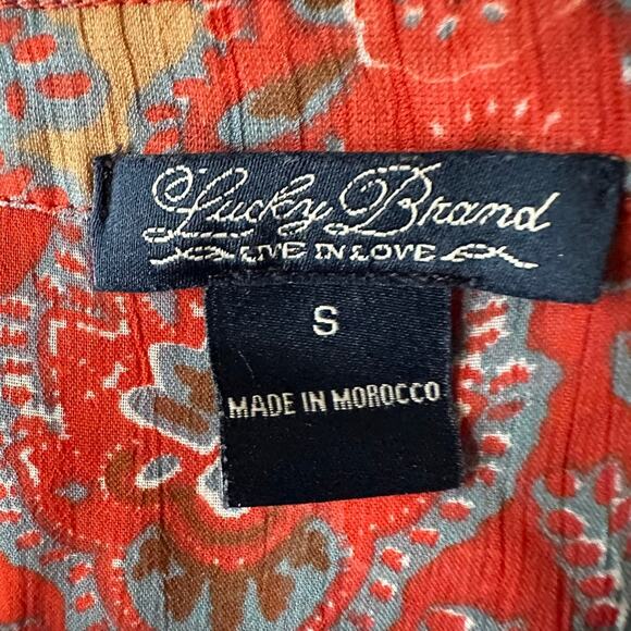 Lucky Brand V-Neck Blouse Semi Sheer Paisley Floral Red Lightweight Sz SMALL - Picture 6 of 9